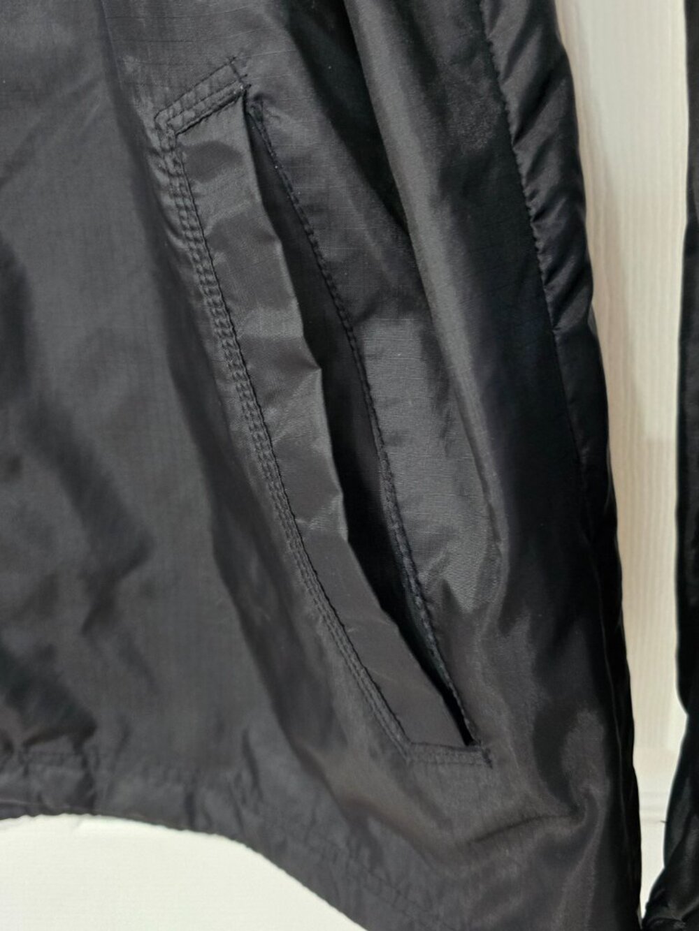 Jacksonville Jaguars Men's NFL Full Zip Windbreaker Jacket Vented Back Black XL - Picture 4 of 12